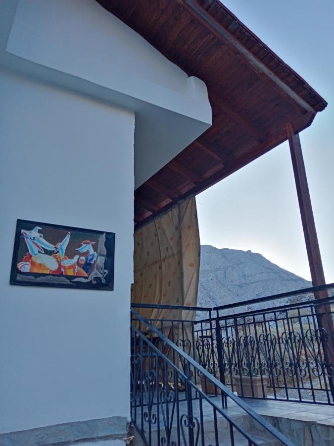 Traditional Art Apartment 3 Akoumia Exterior foto